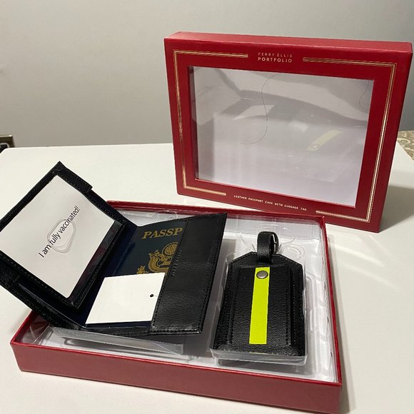 Perry Ellis Other - Nwt 100% Leather passport holder set